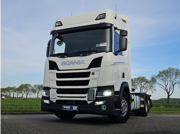 Container transporter/ Swap body truck SCANIA R 450