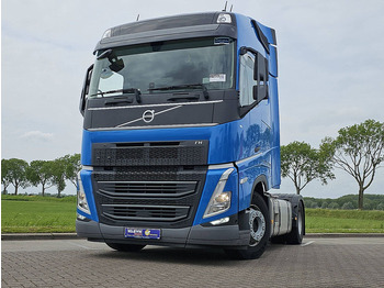 Tractor unit VOLVO FH 460