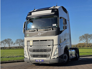 Tractor unit VOLVO FH 500