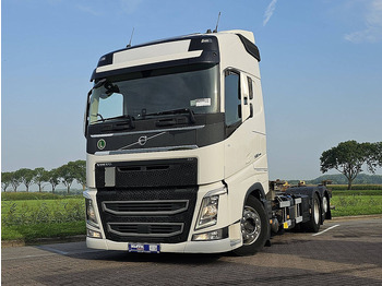 Container transporter/ Swap body truck VOLVO FH 500