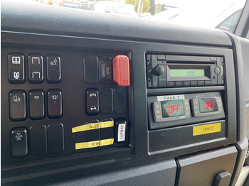 Mercedes-Benz Econic 2633 PLATZ Mülltonnenwaschanlage leasing Mercedes-Benz Econic 2633 PLATZ Mülltonnenwaschanlage: picture 3 Mercedes-Benz Econic 2633 PLATZ Mülltonnenwaschanlage leasing Mercedes-Benz Econic 2633 PLATZ Mülltonnenwaschanlage: picture 3