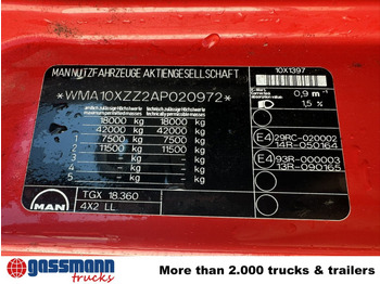 Container transporter/ Swap body truck MAN TGX 18.360 4X2 LL, Fahrschule: picture 3