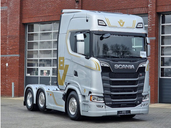Tractor unit SCANIA S 660 V8