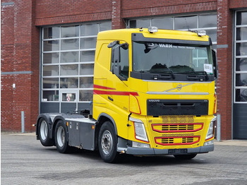 Tractor unit VOLVO FH13 500