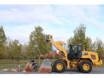 Wheel loader CATERPILLAR 938M