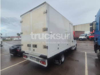 Closed box van RENAULT MASTER 165.35: picture 3