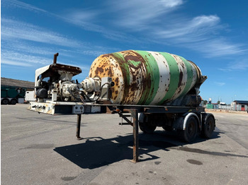 Semi-trailer LECIÑENA