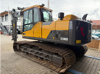 Crawler excavator VOLVO EC180
