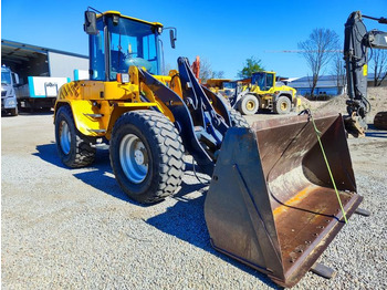 Wheel loader Volvo L 45: picture 3