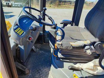 Wheel loader Volvo L 45: picture 5