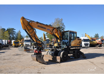 Wheel excavator HYUNDAI