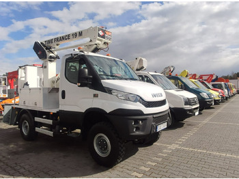 Truck mounted aerial platform Iveco Daily 55S17W 4x4 Zwyżka 19m Versalift Lat 55 TB Time France: picture 3