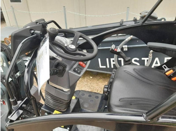 Skid steer loader Giant G 2200 E X-Tra Elektro: picture 5