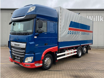 Curtainsider truck DAF XF 430