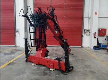 Truck mounted crane
