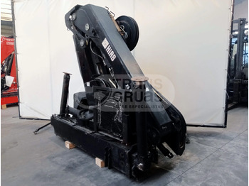 Truck mounted crane HIAB