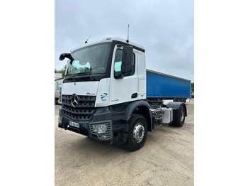 Tractor unit MERCEDES-BENZ Arocs