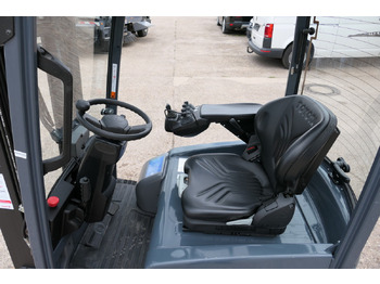 Electric forklift TOYOTA 7 FBEST 15: picture 5