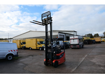 Electric forklift TOYOTA