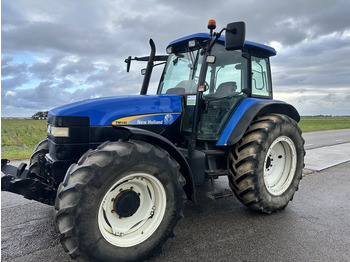 Farm tractor NEW HOLLAND TM