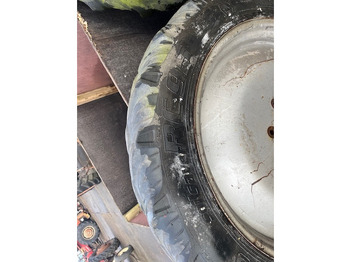 Tire taurus 230/95 R32: picture 2