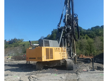 Pile driver LIEBHERR