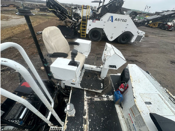 Asphalt paver Roadtec RP-195e: picture 5 Asphalt paver Roadtec RP-195e: picture 5