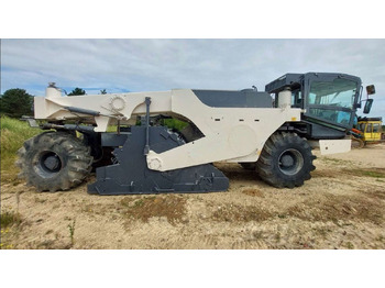 Soil stabilizer WIRTGEN