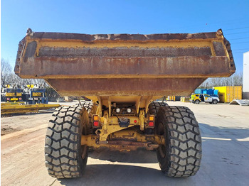 Articulated dumper Cat 725C2: picture 3