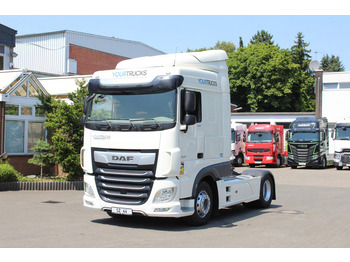 Tractor unit DAF XF 530