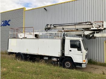 Aircraft deicer VESTERGAARD