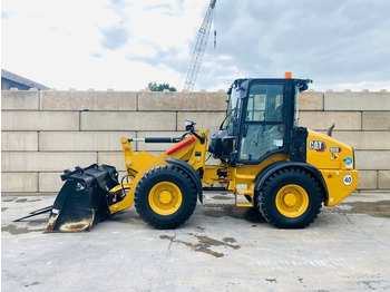 Wheel loader CATERPILLAR 908