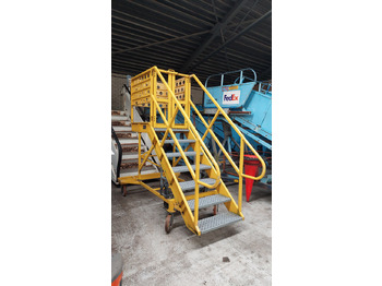 Passenger stairs Maintenance Stairs SPS OT-7: picture 4 Passenger stairs Maintenance Stairs SPS OT-7: picture 4