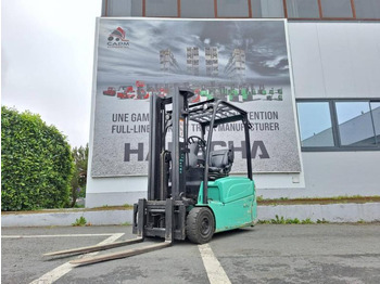 Electric forklift YALE