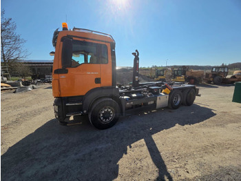 Hook lift truck MAN TGS 26.500
