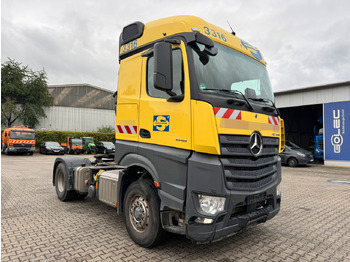 Tractor unit MERCEDES-BENZ Actros 1846