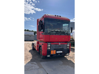 Tractor unit RENAULT Magnum