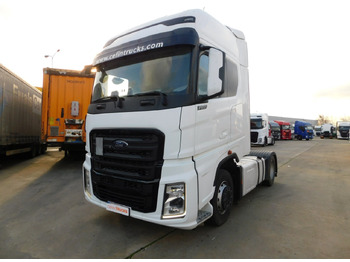Tractor unit FORD