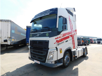 Tractor unit