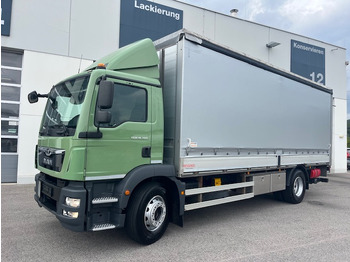 Curtainsider truck MAN TGM 18.290