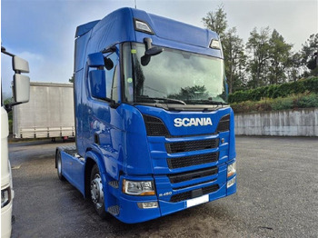 Tractor unit SCANIA R 450