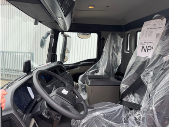 Interior photo 1: New Cab chassis truck MAN TGS 33.440 6x4 BB TGS 33.440 6x4 BB