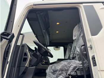 New Cab chassis truck MAN TGS 33.440 6x4 BB TGS 33.440 6x4 BB: picture 2
