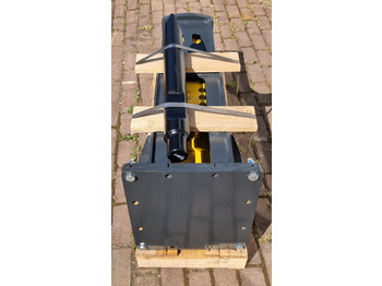 Hydraulic hammer for Excavator MUSTANG HM550: picture 2 Hydraulic hammer for Excavator MUSTANG HM550: picture 2