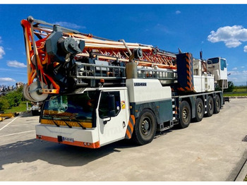 Mobile crane LIEBHERR