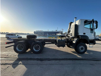 Cab chassis truck BARCELONA ASTRA CHASSIS 6×6 (HD9 66.42) MY24: picture 4