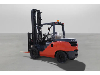 Diesel forklift TOYOTA