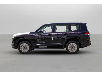 SUV Toyota Land Cruiser 300: picture 2