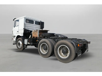 Tractor unit Shacman 6x4 F3000 Tractor Head: picture 3