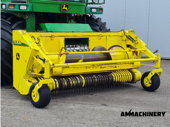 Forage harvester attachment JOHN DEERE